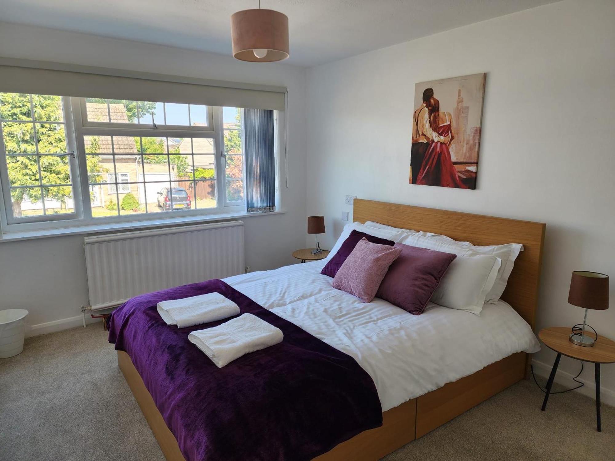 Kennedy Villa - 5 Bedroom House With Hot Tub, Wifi, Free Parkings, Close To Bicester Village エクステリア 写真